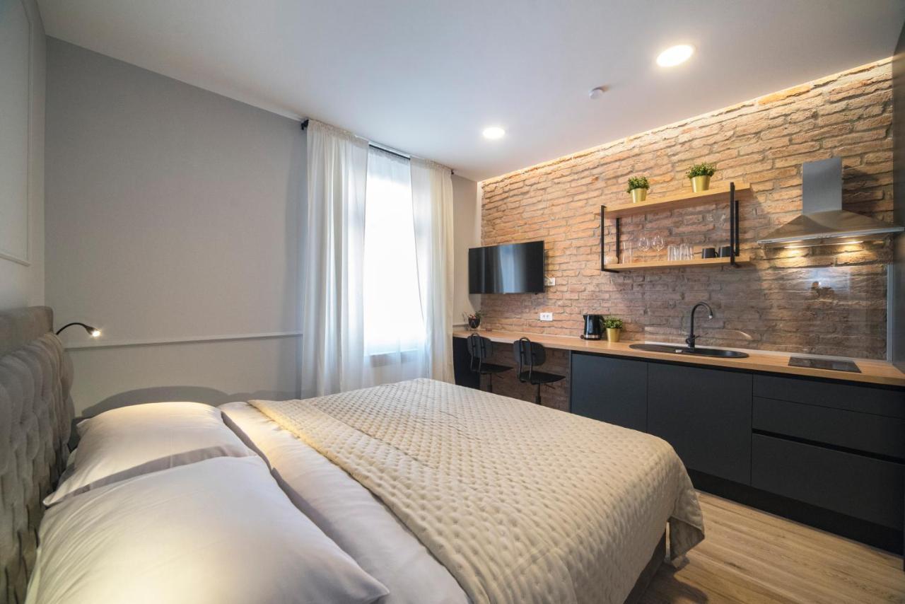 Apartment Imperial P, 2nd Floor Zagreb